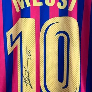 Lionel Messi signed fan jersey with COA